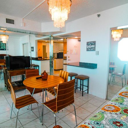 Castle 727 Studio With Balcony And Ocean View, Pool, Tennis, Beach Access, Free Parking Miami Beach Exterior foto