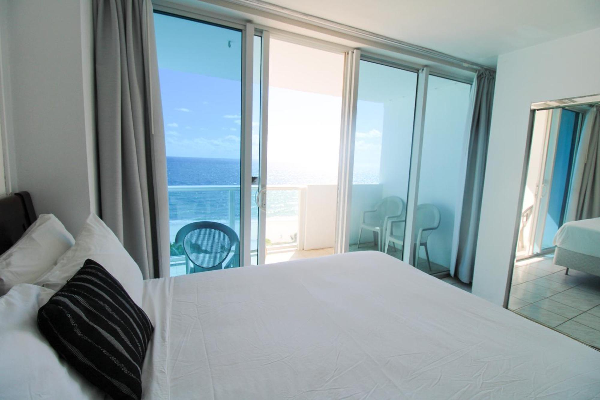 Castle 727 Studio With Balcony And Ocean View, Pool, Tennis, Beach Access, Free Parking Miami Beach Exterior foto